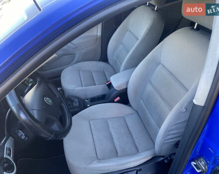 Шкода Октавия, объемом двигателя 1.6 л и пробегом 310 тыс. км за 5500 $, фото 6 на Automoto.ua