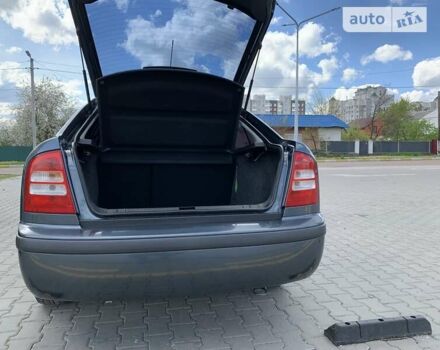 Шкода Октавія, об'ємом двигуна 1.6 л та пробігом 235 тис. км за 6000 $, фото 9 на Automoto.ua