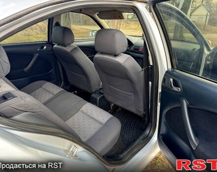 Шкода Октавия, объемом двигателя 16 л и пробегом 397 тыс. км за 3750 $, фото 11 на Automoto.ua