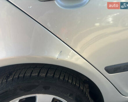 Шкода Октавія, об'ємом двигуна 2 л та пробігом 318 тис. км за 4500 $, фото 4 на Automoto.ua