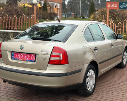 Шкода Октавия, объемом двигателя 1.6 л и пробегом 200 тыс. км за 5499 $, фото 2 на Automoto.ua