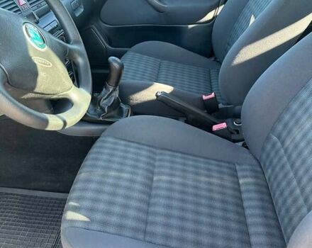 Шкода Октавия, объемом двигателя 1.6 л и пробегом 157 тыс. км за 5900 $, фото 1 на Automoto.ua