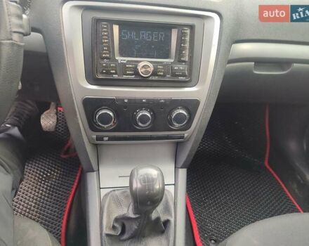Шкода Октавия 2009 в Лубнах на Automoto.ua Шкода Октавия, объемом двигателя 1.6 л и пробегом 211 тыс. км за 5999 $, фото 11 на Automoto.ua