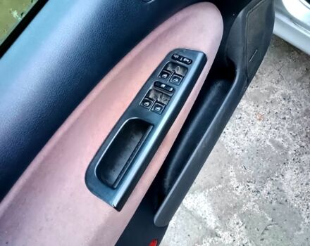 Шкода Октавия, объемом двигателя 1.6 л и пробегом 270 тыс. км за 4900 $, фото 3 на Automoto.ua