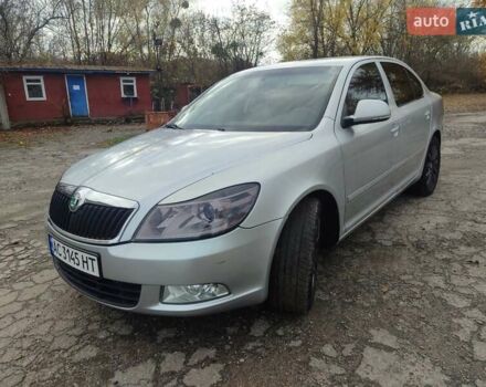 Шкода Октавия 2009 в Лубнах на Automoto.ua Шкода Октавия, объемом двигателя 1.6 л и пробегом 211 тыс. км за 5999 $, фото 8 на Automoto.ua
