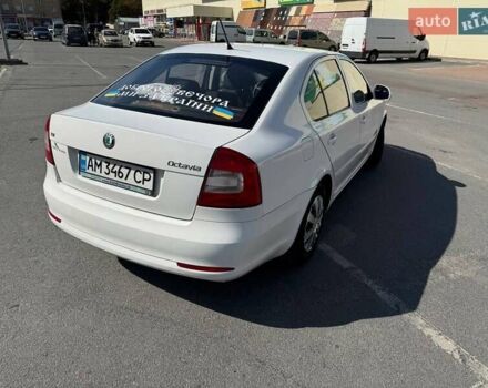 Шкода Октавия 2011 в Житомире на Automoto.ua Шкода Октавия, объемом двигателя 1.6 л и пробегом 214 тыс. км за 6700 $, фото 7 на Automoto.ua