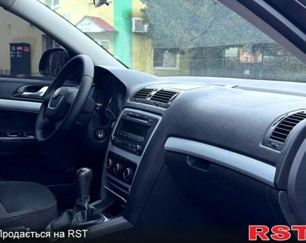 Шкода Октавия, объемом двигателя 1.6 л и пробегом 164 тыс. км за 7250 $, фото 9 на Automoto.ua