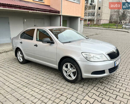 Шкода Октавия, объемом двигателя 1.6 л и пробегом 273 тыс. км за 7300 $, фото 4 на Automoto.ua