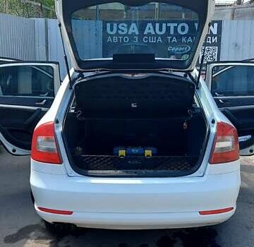 Шкода Октавія, об'ємом двигуна 1.8 л та пробігом 166 тис. км за 8000 $, фото 12 на Automoto.ua