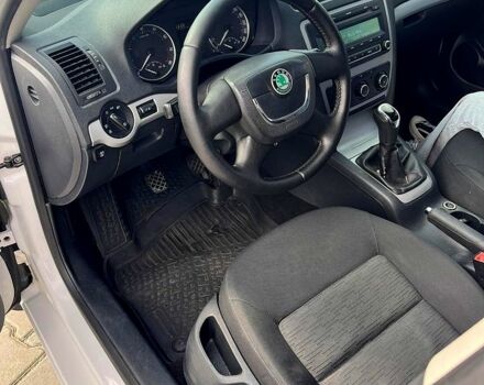 Шкода Октавия 2012 в Николаеве на Automoto.ua Шкода Октавия, объемом двигателя 1.6 л и пробегом 0 тыс. км за 7000 $, фото 6 на Automoto.ua