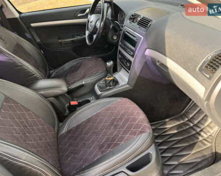 Шкода Октавия, объемом двигателя 1.8 л и пробегом 202 тыс. км за 9200 $, фото 18 на Automoto.ua
