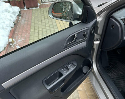 Шкода Октавия, объемом двигателя 1.8 л и пробегом 72 тыс. км за 12000 $, фото 12 на Automoto.ua