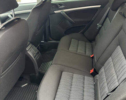 Шкода Октавия, объемом двигателя 1.8 л и пробегом 72 тыс. км за 12000 $, фото 13 на Automoto.ua
