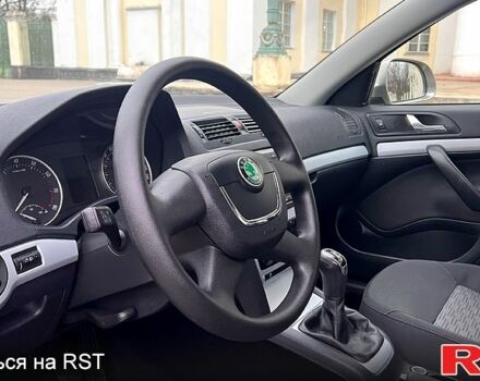Шкода Октавия, объемом двигателя 18 л и пробегом 95 тыс. км за 9300 $, фото 9 на Automoto.ua