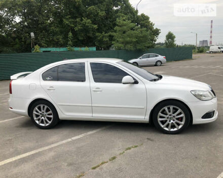 Шкода Октавія, об'ємом двигуна 2 л та пробігом 62 тис. км за 16000 $, фото 3 на Automoto.ua