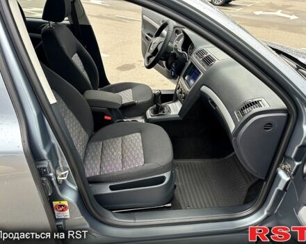 Шкода Октавія, об'ємом двигуна 1.8 л та пробігом 170 тис. км за 8300 $, фото 4 на Automoto.ua