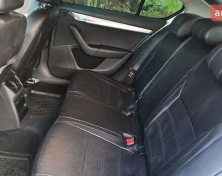 Шкода Октавія, об'ємом двигуна 2 л та пробігом 256 тис. км за 10000 $, фото 6 на Automoto.ua