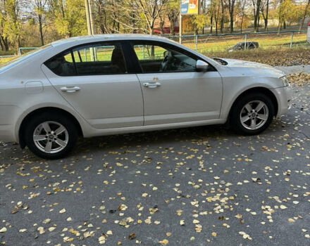 Шкода Октавия 2013 в Харькове на Automoto.ua Шкода Октавия, объемом двигателя 1.2 л и пробегом 116 тыс. км за 7900 $, фото 23 на Automoto.ua