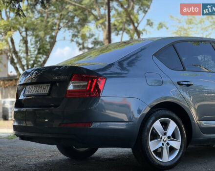 Шкода Октавия, объемом двигателя 1.6 л и пробегом 298 тыс. км за 9200 $, фото 3 на Automoto.ua