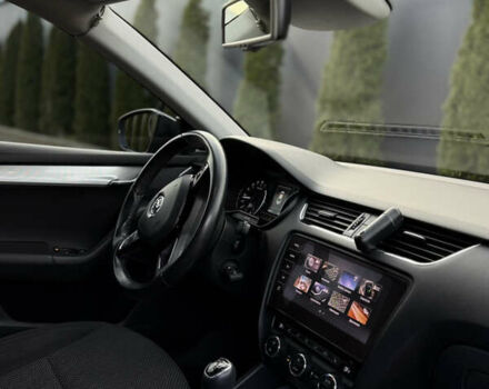 Шкода Октавия, объемом двигателя 1.6 л и пробегом 288 тыс. км за 11000 $, фото 10 на Automoto.ua