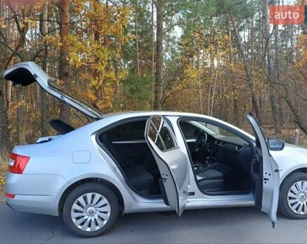 Шкода Октавія 2016 у Обухове на Automoto.ua Шкода Октавія, об'ємом двигуна 1.97 л та пробігом 246 тис. км за 13600 $, фото 4 на Automoto.ua
