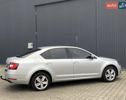 Шкода Октавия, объемом двигателя 1.8 л и пробегом 165 тыс. км за 11000 $, фото 8 на Automoto.ua