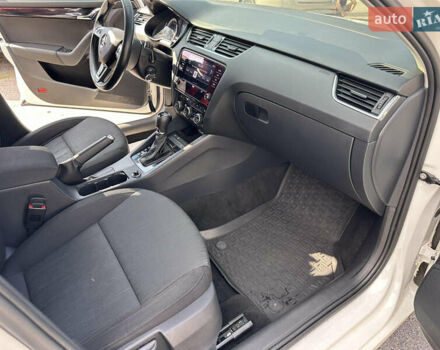 Шкода Октавия, объемом двигателя 2 л и пробегом 270 тыс. км за 15400 $, фото 5 на Automoto.ua
