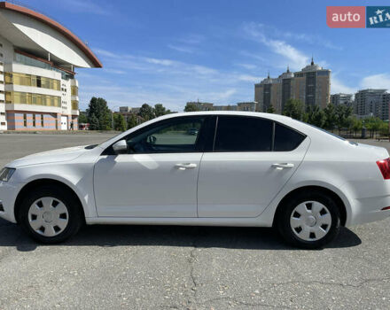 Шкода Октавия, объемом двигателя 1.6 л и пробегом 226 тыс. км за 11900 $, фото 7 на Automoto.ua