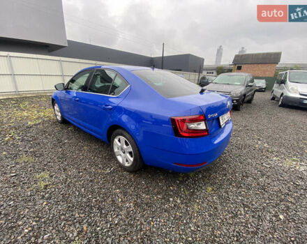 Шкода Октавия, объемом двигателя 1.6 л и пробегом 250 тыс. км за 12999 $, фото 2 на Automoto.ua