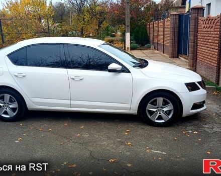 Шкода Октавия, объемом двигателя 1.6 л и пробегом 230 тыс. км за 13500 $, фото 4 на Automoto.ua