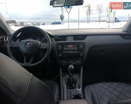 Шкода Октавия, объемом двигателя 1.6 л и пробегом 95 тыс. км за 12500 $, фото 3 на Automoto.ua