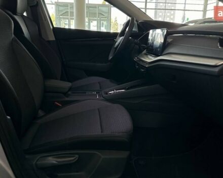 купить новое авто Шкода Октавия 2024 года от официального дилера Моторкрафт Шкода фото