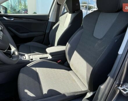 купить новое авто Шкода Октавия 2025 года от официального дилера Віннер Центр Київ Шкода фото