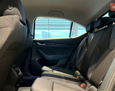 Шкода Октавия 2025 года купить новое авто Шкода Октавия 2025 года от официального дилера Автоцентр AUTO.RIA Шкода фото