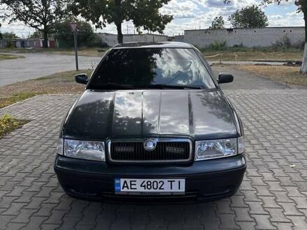 Шкода Октавия 1999 в Лозовой на Automoto.ua Шкода Октавия, объемом двигателя 1.98 л и пробегом 300 тыс. км за 4300 $, фото 1 на Automoto.ua