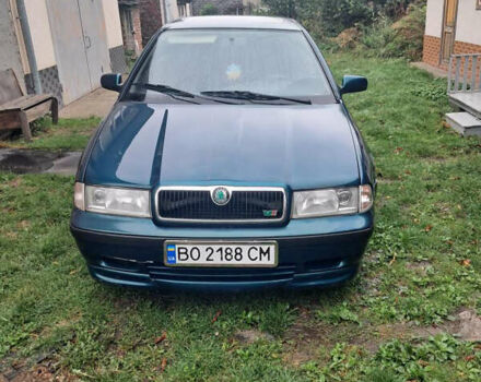 Шкода Октавия, объемом двигателя 1.6 л и пробегом 330 тыс. км за 3000 $, фото 1 на Automoto.ua