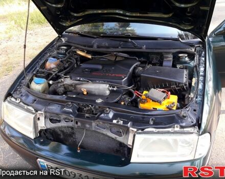 Шкода Октавия, объемом двигателя 1.8 л и пробегом 316 тыс. км за 5800 $, фото 1 на Automoto.ua