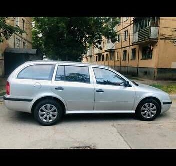 Шкода Октавия 2004 в Виннице на Automoto.ua Шкода Октавия, объемом двигателя 1.6 л и пробегом 252 тыс. км за 4400 $, фото 1 на Automoto.ua
