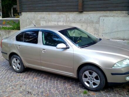 Шкода Октавия 2004 в Ужгороде на Automoto.ua Шкода Октавия, объемом двигателя 1.9 л и пробегом 380 тыс. км за 4500 $, фото 1 на Automoto.ua