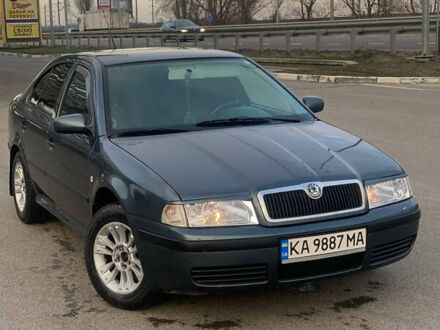 Шкода Октавия 2004 в Киеве на Automoto.ua Шкода Октавия, объемом двигателя 2 л и пробегом 240 тыс. км за 5900 $, фото 1 на Automoto.ua