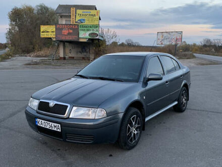 Шкода Октавия, объемом двигателя 2 л и пробегом 330 тыс. км за 5600 $, фото 1 на Automoto.ua