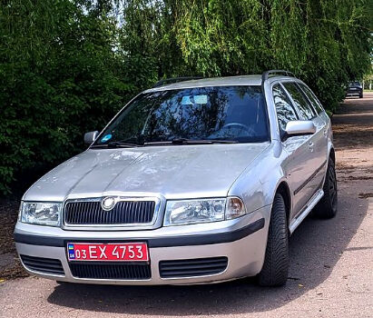 Шкода Октавия, объемом двигателя 1.6 л и пробегом 192 тыс. км за 5700 $, фото 1 на Automoto.ua