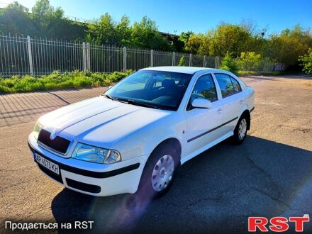 Шкода Октавия, объемом двигателя 1.6 л и пробегом 199 тыс. км за 6400 $, фото 1 на Automoto.ua