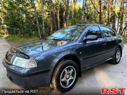 Шкода Октавия, объемом двигателя 1.6 л и пробегом 197 тыс. км за 5600 $, фото 1 на Automoto.ua