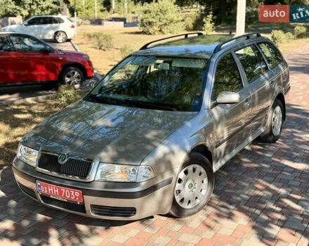 Шкода Октавия, объемом двигателя 1.6 л и пробегом 210 тыс. км за 6850 $, фото 1 на Automoto.ua