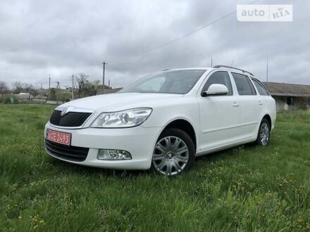 Шкода Октавия 2009 в Новоархангельске на Automoto.ua Шкода Октавия, объемом двигателя 1.4 л и пробегом 228 тыс. км за 8100 $, фото 1 на Automoto.ua