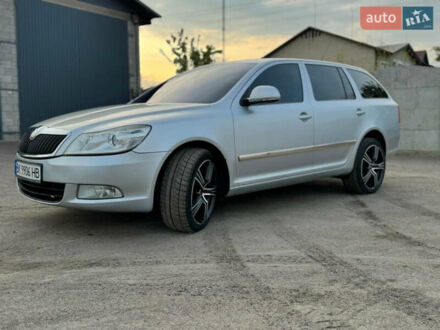 Шкода Октавия 2009 в Сарнах на Automoto.ua Шкода Октавия, объемом двигателя 1.4 л и пробегом 220 тыс. км за 6300 $, фото 1 на Automoto.ua