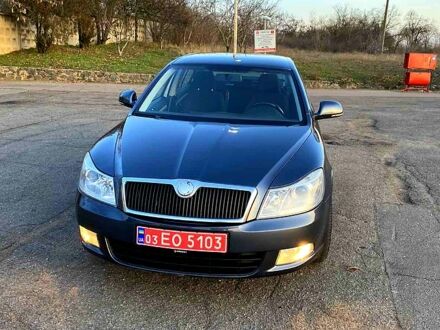 Шкода Октавия 2009 в Вознесенске на Automoto.ua Шкода Октавия, объемом двигателя 14 л и пробегом 195 тыс. км за 7000 $, фото 1 на Automoto.ua