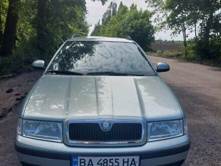 Шкода Октавия 2010 в Александрие на Automoto.ua Шкода Октавия, объемом двигателя 1.6 л и пробегом 225 тыс. км за 6700 $, фото 1 на Automoto.ua