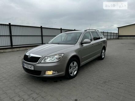 Шкода Октавия 2010 в Луцке на Automoto.ua Шкода Октавия, объемом двигателя 1.6 л и пробегом 220 тыс. км за 7700 $, фото 1 на Automoto.ua